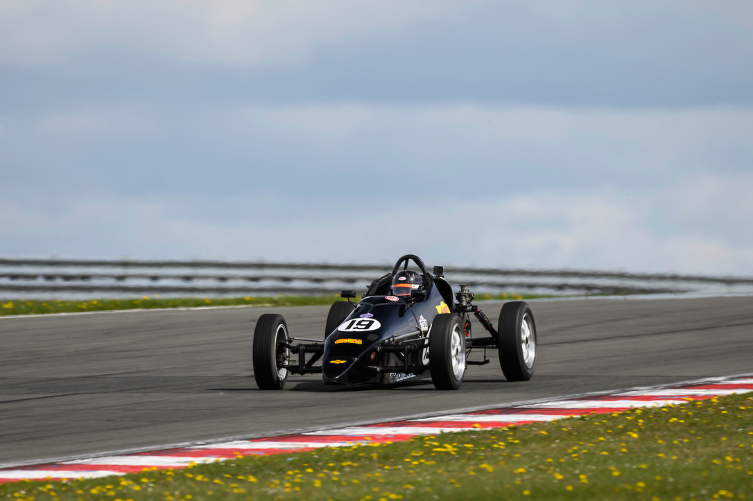 Cornering at Donington