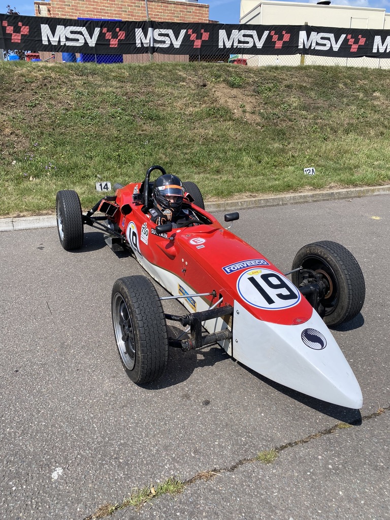 Wheel to wheel at Snetterton, 2025
